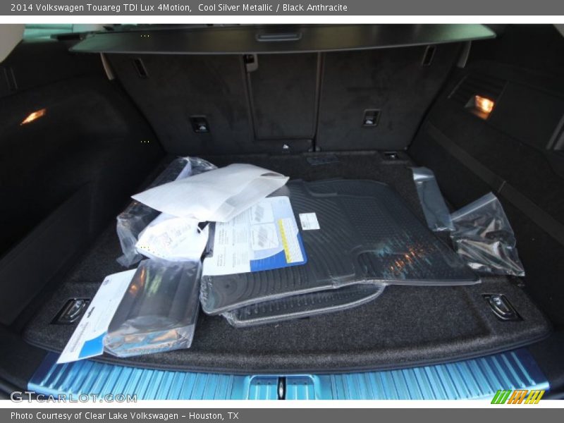 Cool Silver Metallic / Black Anthracite 2014 Volkswagen Touareg TDI Lux 4Motion