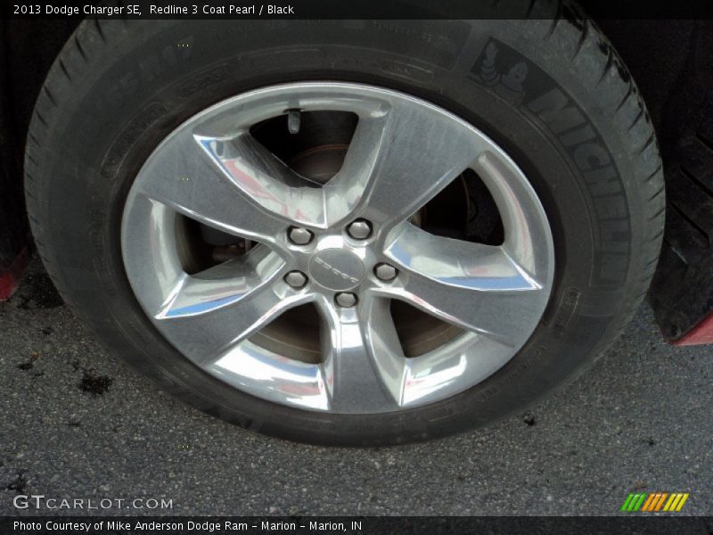 Redline 3 Coat Pearl / Black 2013 Dodge Charger SE