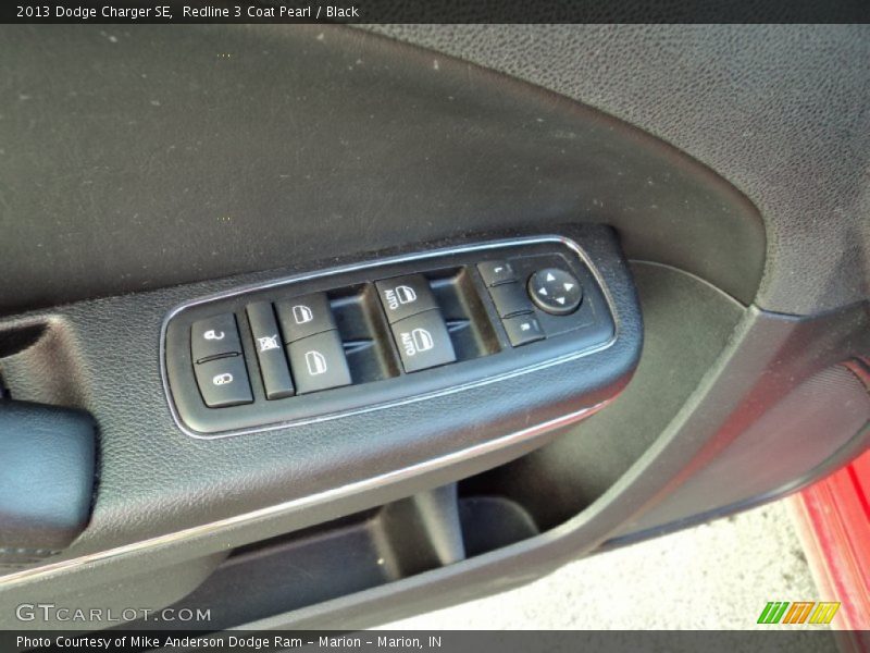 Redline 3 Coat Pearl / Black 2013 Dodge Charger SE