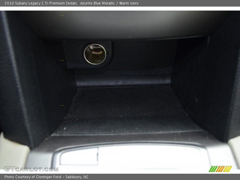 Azurite Blue Metallic / Warm Ivory 2010 Subaru Legacy 2.5i Premium Sedan