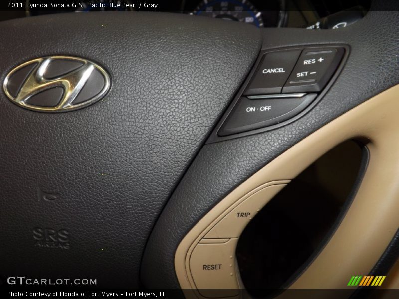 Pacific Blue Pearl / Gray 2011 Hyundai Sonata GLS
