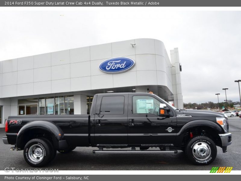 Tuxedo Black Metallic / Adobe 2014 Ford F350 Super Duty Lariat Crew Cab 4x4 Dually