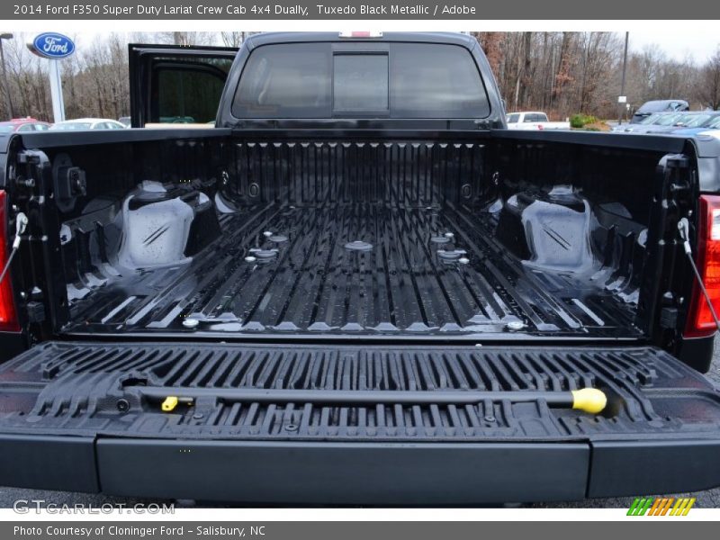 Tuxedo Black Metallic / Adobe 2014 Ford F350 Super Duty Lariat Crew Cab 4x4 Dually