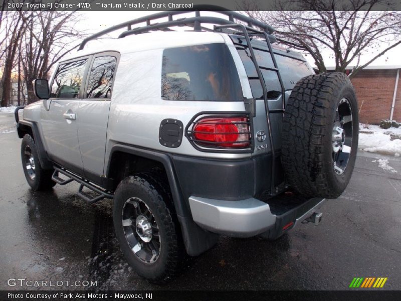 Titanium Metallic / Dark Charcoal 2007 Toyota FJ Cruiser 4WD