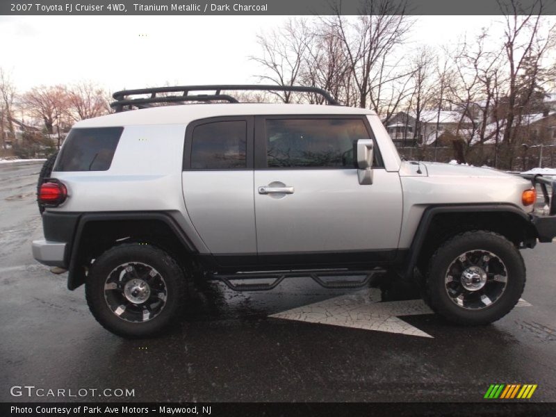 Titanium Metallic / Dark Charcoal 2007 Toyota FJ Cruiser 4WD
