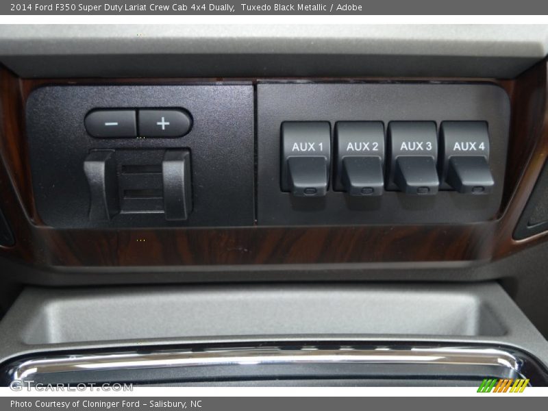 Tuxedo Black Metallic / Adobe 2014 Ford F350 Super Duty Lariat Crew Cab 4x4 Dually