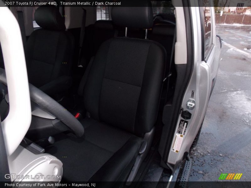 Titanium Metallic / Dark Charcoal 2007 Toyota FJ Cruiser 4WD