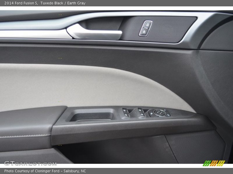 Tuxedo Black / Earth Gray 2014 Ford Fusion S