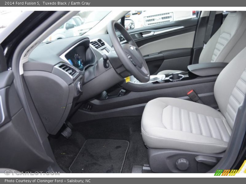 Tuxedo Black / Earth Gray 2014 Ford Fusion S