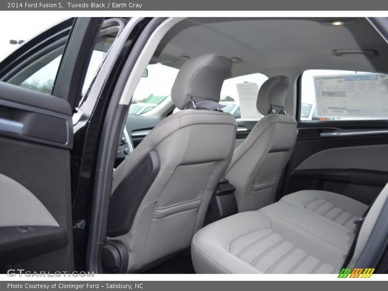 Tuxedo Black / Earth Gray 2014 Ford Fusion S