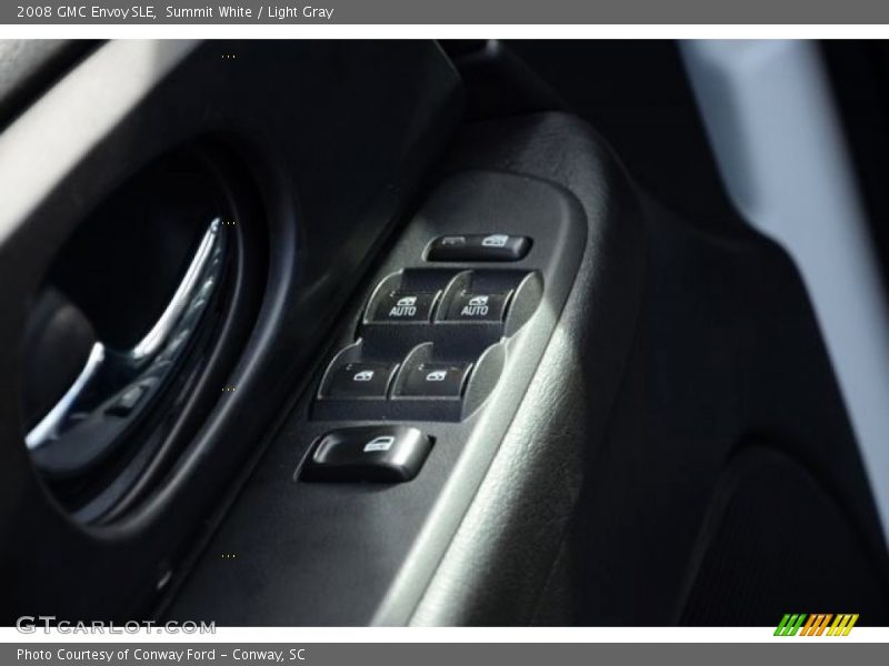 Summit White / Light Gray 2008 GMC Envoy SLE