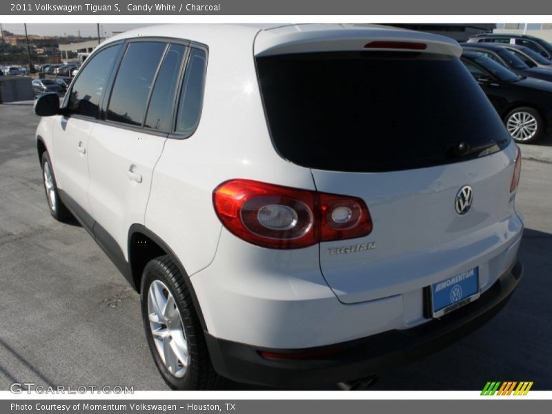 Candy White / Charcoal 2011 Volkswagen Tiguan S