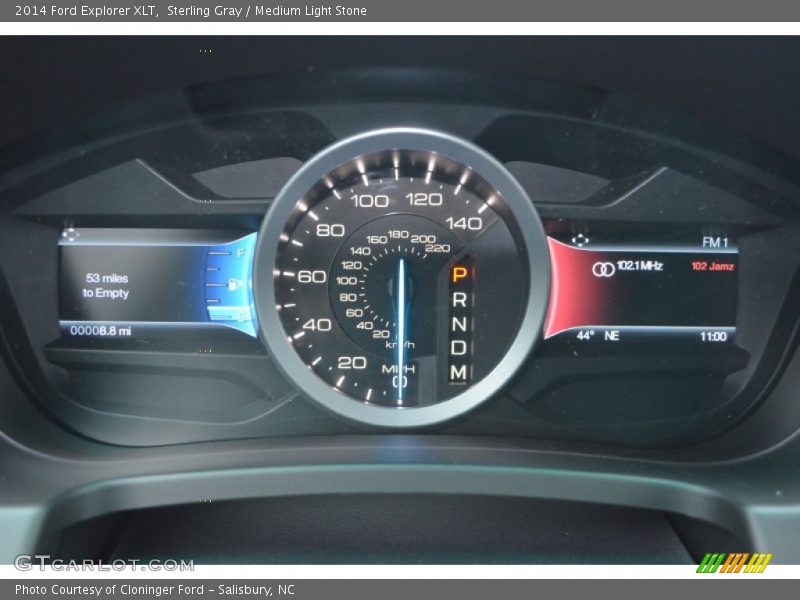 Sterling Gray / Medium Light Stone 2014 Ford Explorer XLT
