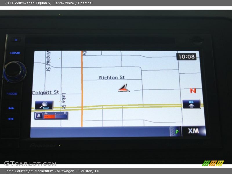 Candy White / Charcoal 2011 Volkswagen Tiguan S