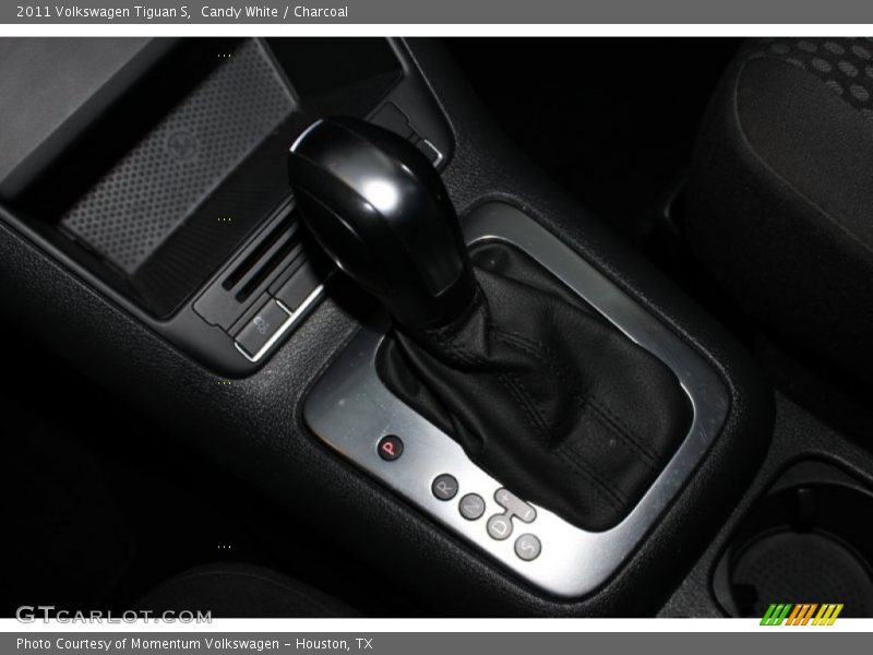 Candy White / Charcoal 2011 Volkswagen Tiguan S