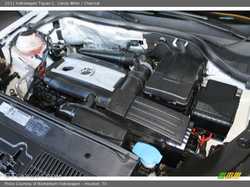 Candy White / Charcoal 2011 Volkswagen Tiguan S