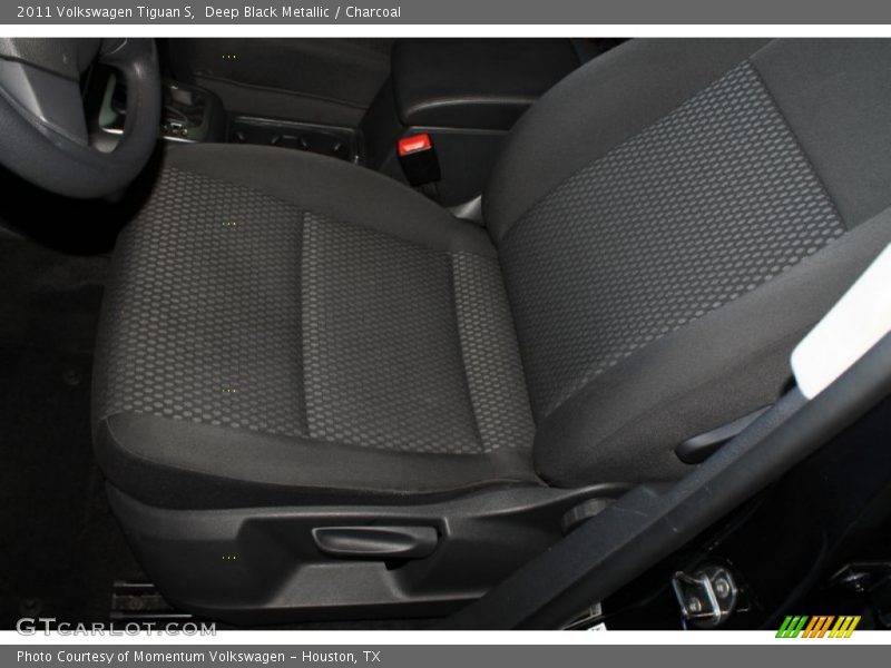 Deep Black Metallic / Charcoal 2011 Volkswagen Tiguan S