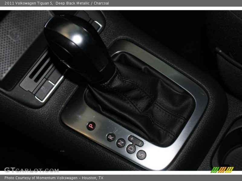 Deep Black Metallic / Charcoal 2011 Volkswagen Tiguan S