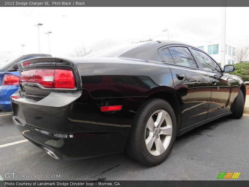 Pitch Black / Black 2013 Dodge Charger SE