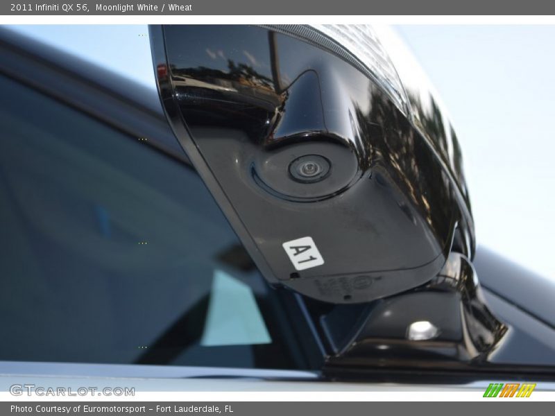 Moonlight White / Wheat 2011 Infiniti QX 56