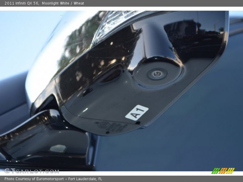 Moonlight White / Wheat 2011 Infiniti QX 56