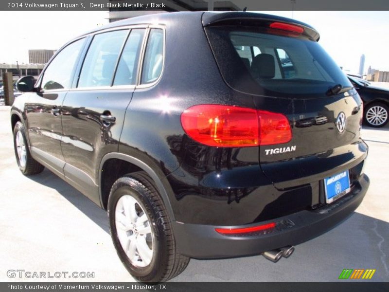 Deep Black Metallic / Black 2014 Volkswagen Tiguan S