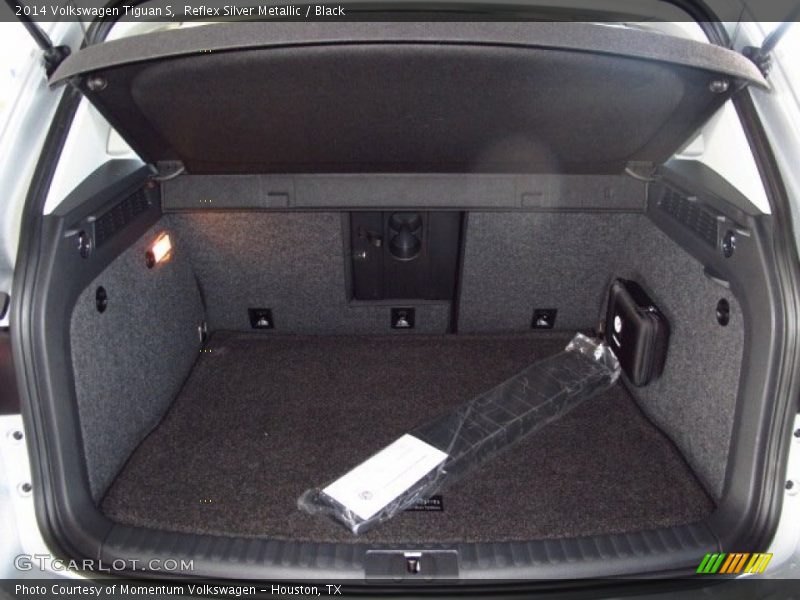 Reflex Silver Metallic / Black 2014 Volkswagen Tiguan S