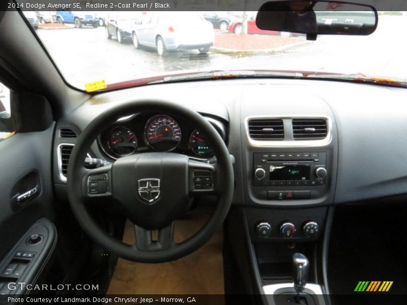 Redline 2-Coat Pearl / Black 2014 Dodge Avenger SE