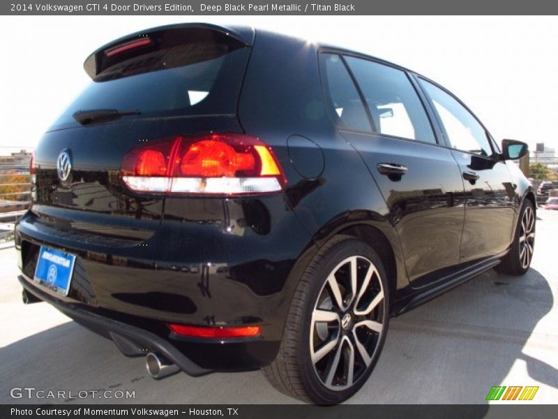 Deep Black Pearl Metallic / Titan Black 2014 Volkswagen GTI 4 Door Drivers Edition