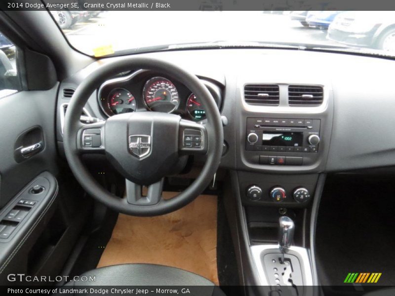 Granite Crystal Metallic / Black 2014 Dodge Avenger SE