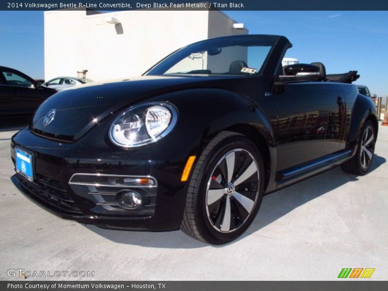 Deep Black Pearl Metallic / Titan Black 2014 Volkswagen Beetle R-Line Convertible