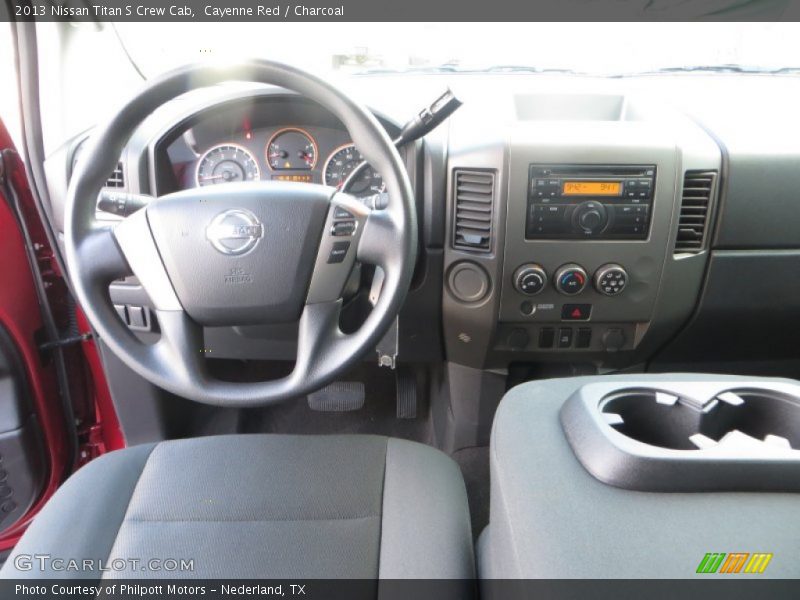 Cayenne Red / Charcoal 2013 Nissan Titan S Crew Cab