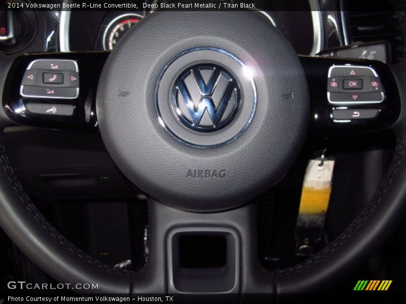 Deep Black Pearl Metallic / Titan Black 2014 Volkswagen Beetle R-Line Convertible