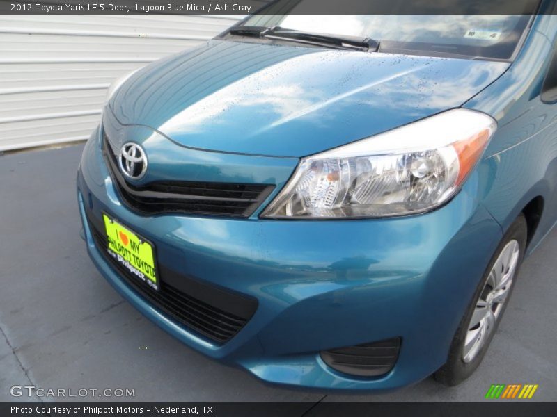 Lagoon Blue Mica / Ash Gray 2012 Toyota Yaris LE 5 Door