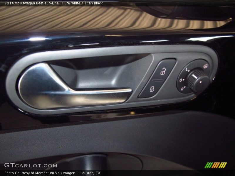 Pure White / Titan Black 2014 Volkswagen Beetle R-Line