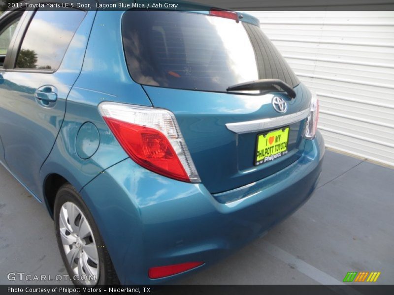 Lagoon Blue Mica / Ash Gray 2012 Toyota Yaris LE 5 Door