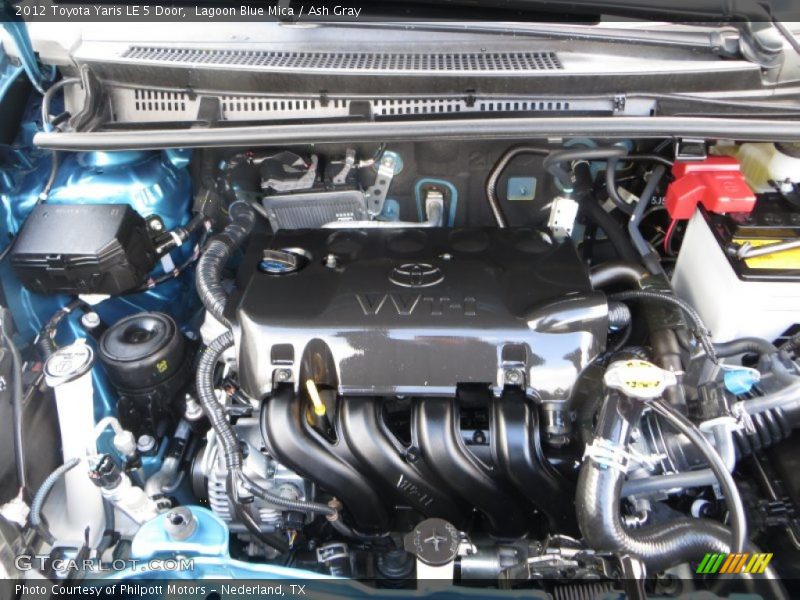 Lagoon Blue Mica / Ash Gray 2012 Toyota Yaris LE 5 Door