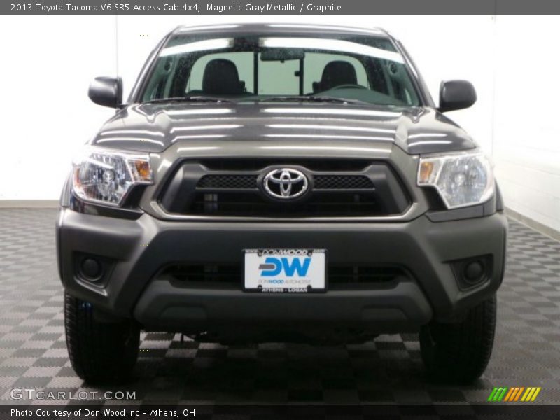 Magnetic Gray Metallic / Graphite 2013 Toyota Tacoma V6 SR5 Access Cab 4x4