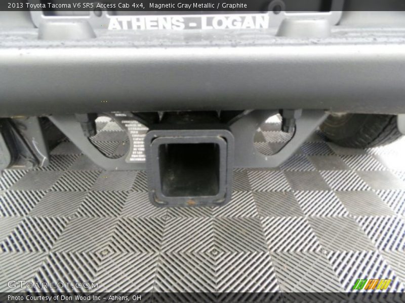 Magnetic Gray Metallic / Graphite 2013 Toyota Tacoma V6 SR5 Access Cab 4x4