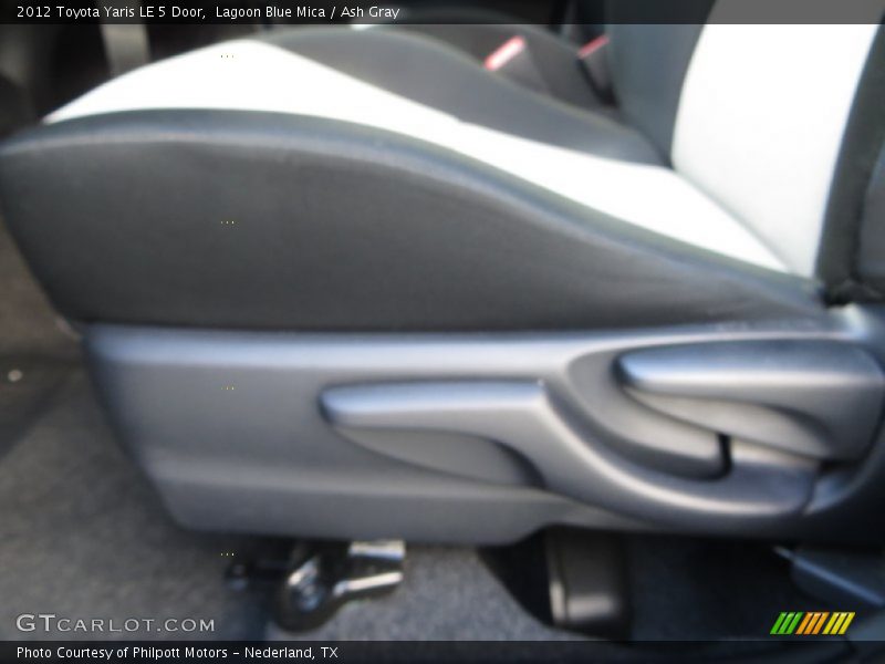 Lagoon Blue Mica / Ash Gray 2012 Toyota Yaris LE 5 Door
