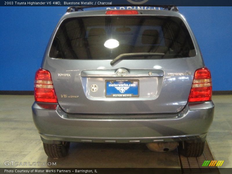 Bluestone Metallic / Charcoal 2003 Toyota Highlander V6 4WD