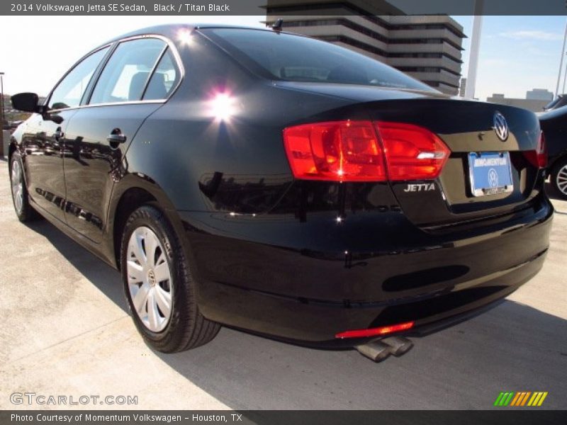 Black / Titan Black 2014 Volkswagen Jetta SE Sedan