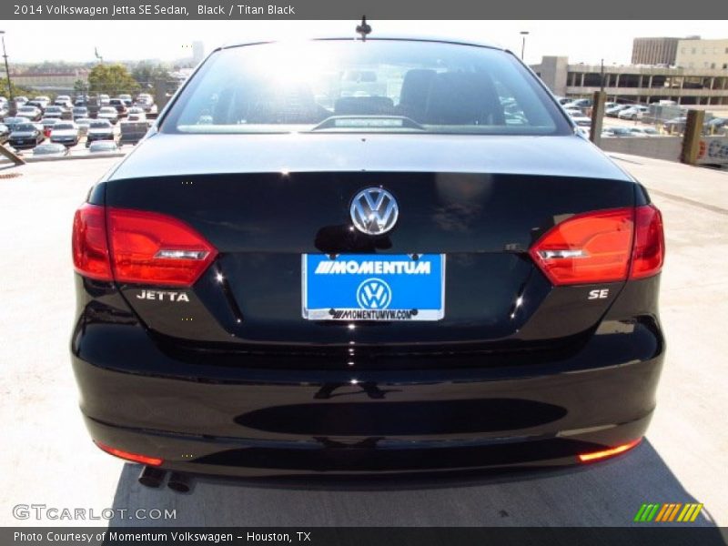 Black / Titan Black 2014 Volkswagen Jetta SE Sedan