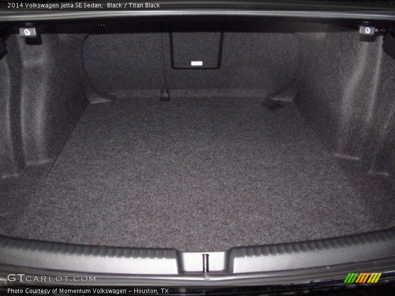 Black / Titan Black 2014 Volkswagen Jetta SE Sedan