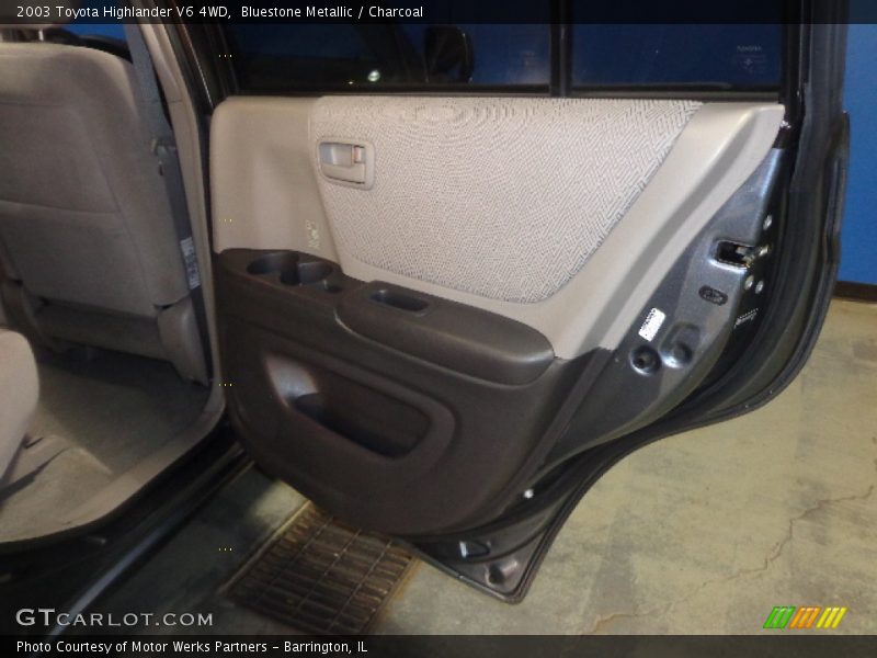 Bluestone Metallic / Charcoal 2003 Toyota Highlander V6 4WD