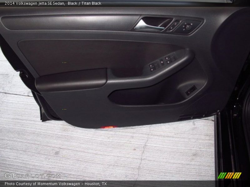 Black / Titan Black 2014 Volkswagen Jetta SE Sedan