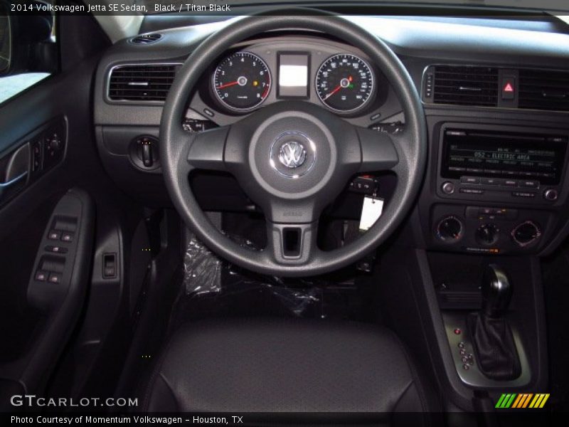 Black / Titan Black 2014 Volkswagen Jetta SE Sedan