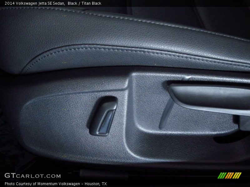 Black / Titan Black 2014 Volkswagen Jetta SE Sedan