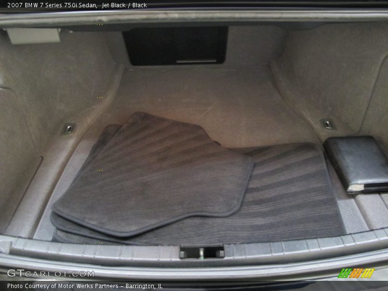 Jet Black / Black 2007 BMW 7 Series 750i Sedan