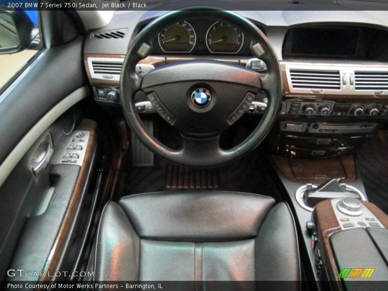 Jet Black / Black 2007 BMW 7 Series 750i Sedan